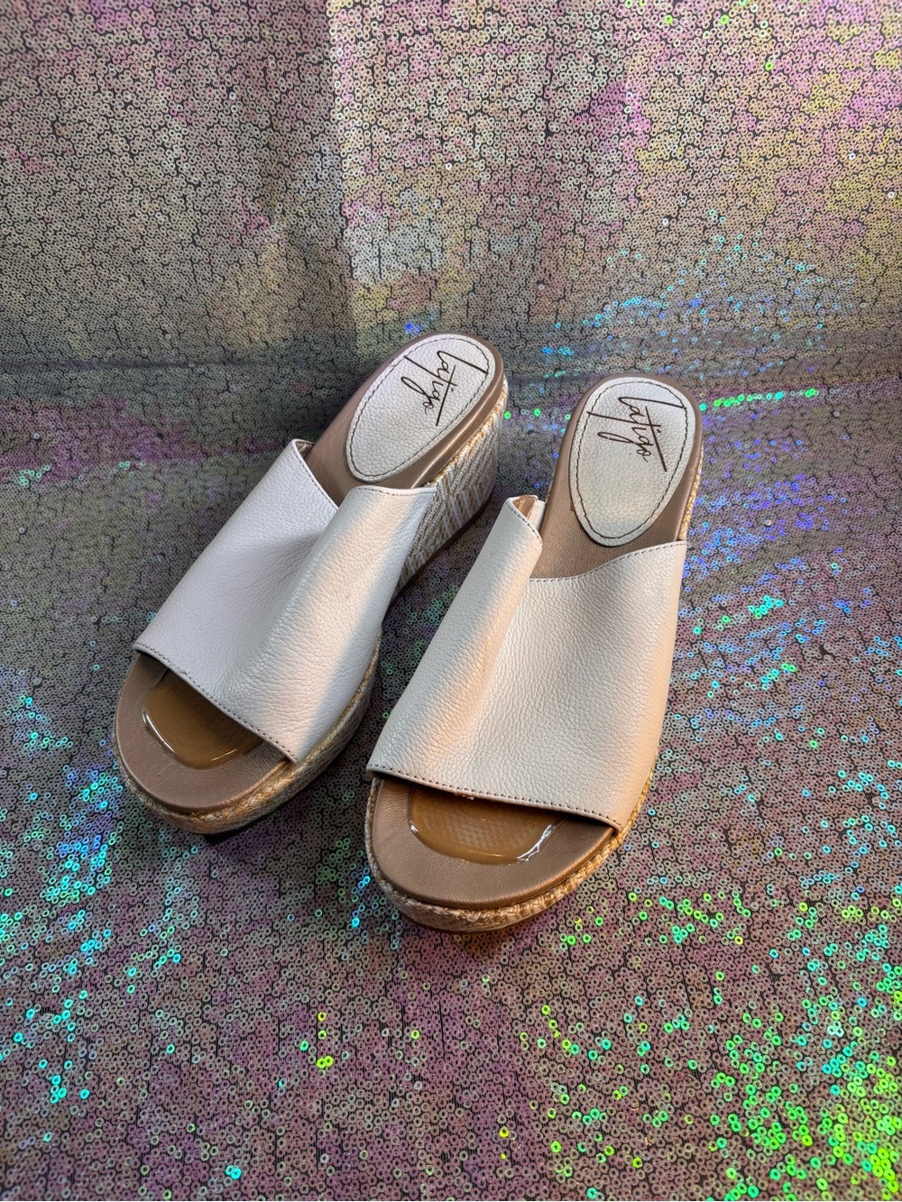 MUST BUNDLE THREE FIVE DOLLAR ITEMS Latigo Women's White Slide Sandals